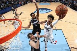 开云体育官网-灰熊翻盘深圳队，锡安扛起全队