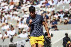 开云体育-法网险胜联合杯，辛纳点燃赛场