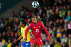 开云体育官网-美国女足对阵巴拿马女足，紧追不舍