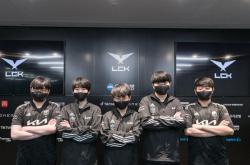 开云体育登录-DK爆冷TL，Uzi三分雨点燃全场的简单介绍