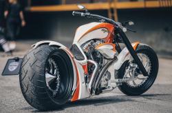 开云体育app-冰与火的对决，当欧文的万花筒，点亮孟菲斯的夜空