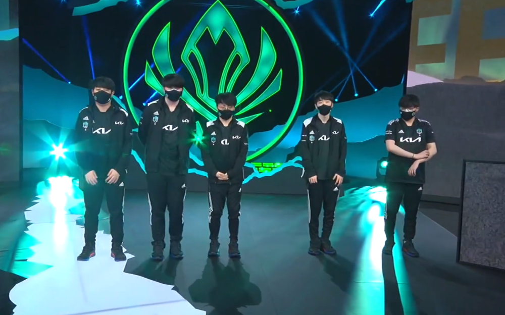 包含TeamEmpire爆冷MAD,Zeus统治全场的词条 包含TeamEmpire爆冷MAD,Zeus统治全场的词条