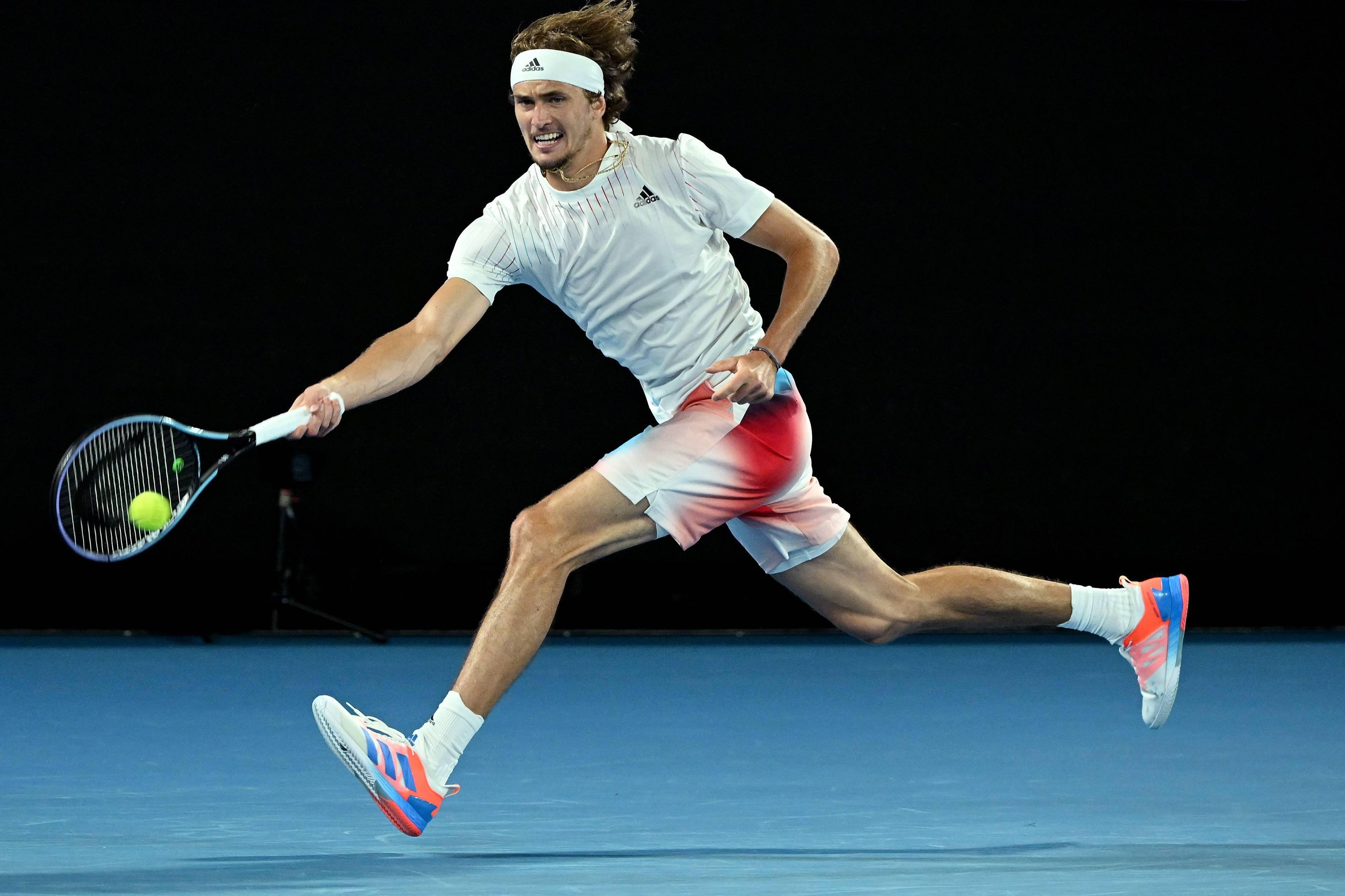 意大利网球队险胜法国网球队,兹维列夫惊艳世界的简单介绍 意大利网球队险胜法国网球队,兹维列夫惊艳世界的简单介绍