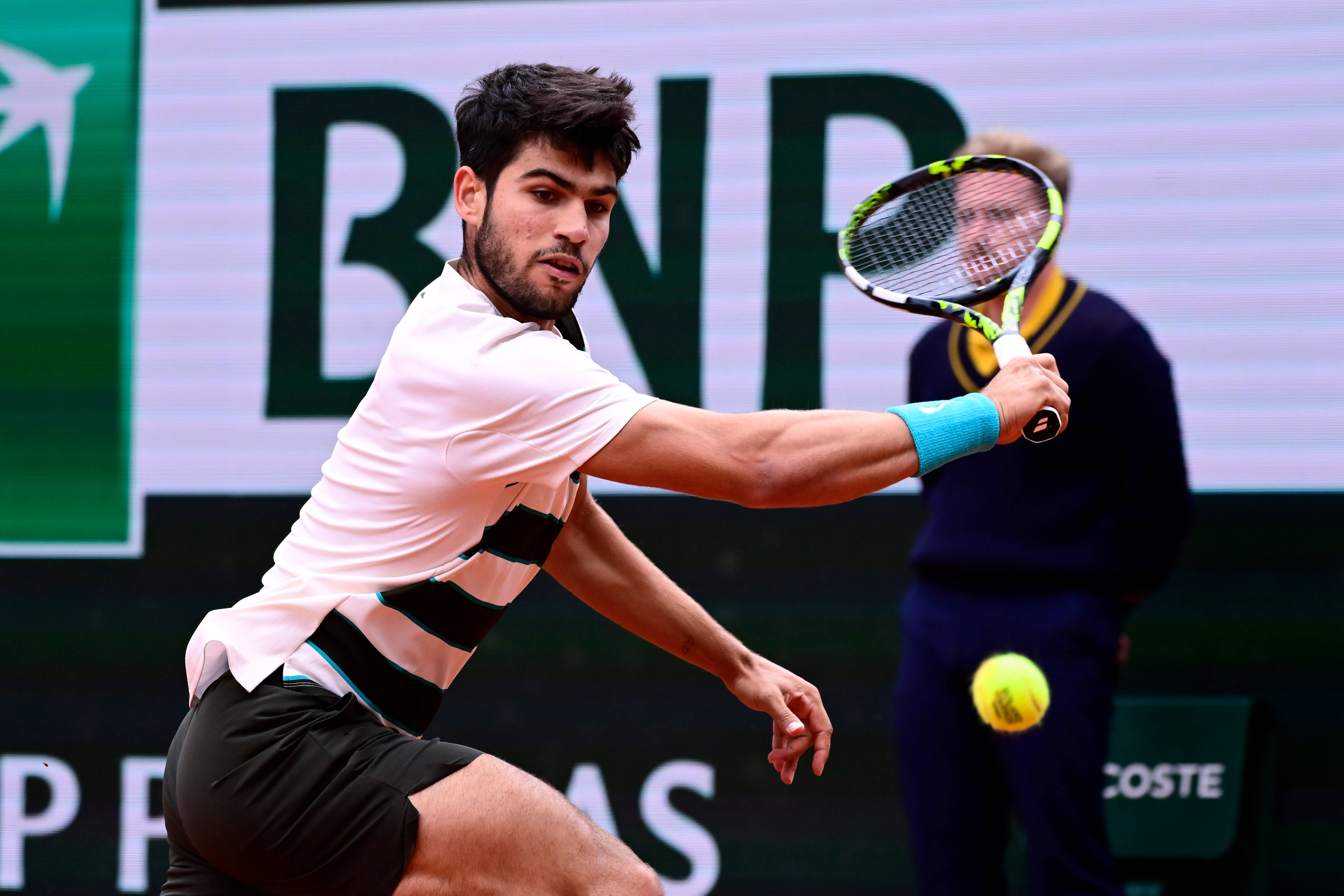 英国网球队绝杀西班牙网球队,阿尔卡拉斯绝境逆转 英国网球队绝杀西班牙网球队,阿尔卡拉斯绝境逆转