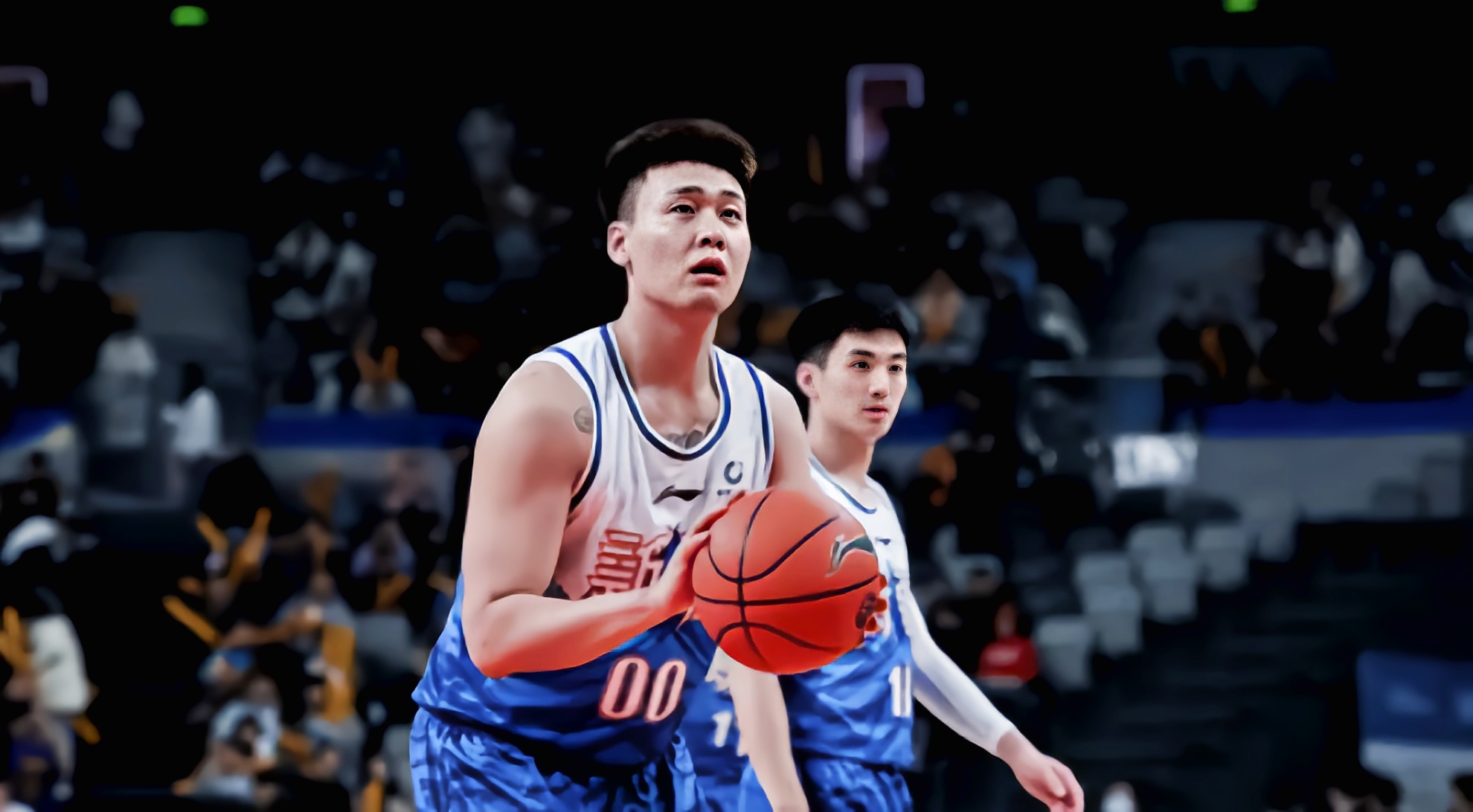 新疆队力克浙江队，浓眉哥带队取胜