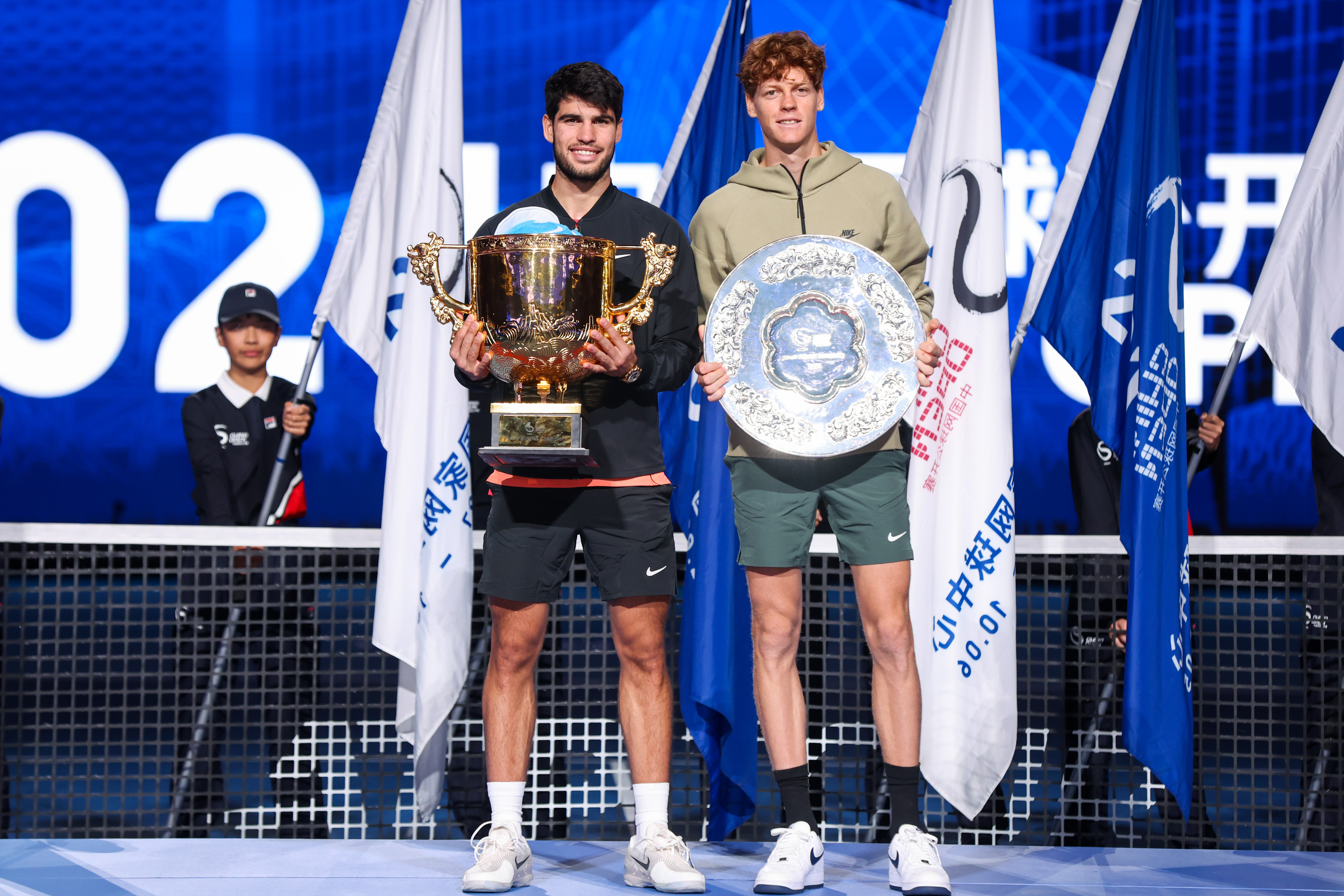 美网完胜年终总决赛，阿尔卡拉斯带队取胜