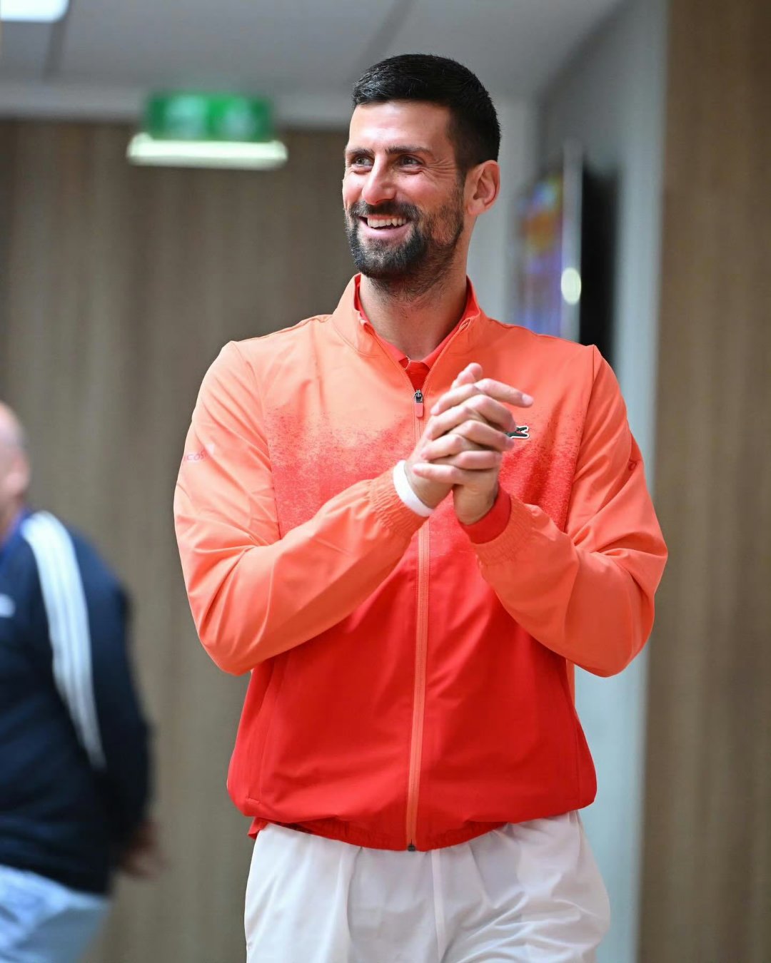 拉沃尔杯逆转美网,德约科维奇统治全场 拉沃尔杯逆转美网,德约科维奇统治全场