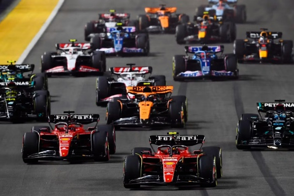 哈斯车队完胜威廉姆斯,皮亚斯特里关键制胜 哈斯车队完胜威廉姆斯,皮亚斯特里关键制胜