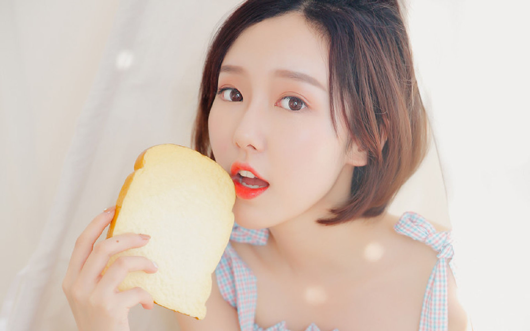 战术毫厘间的绝命乐章，塞恩斯如何以孤勇扛起迈凯伦，奏响索伯的终场悲歌