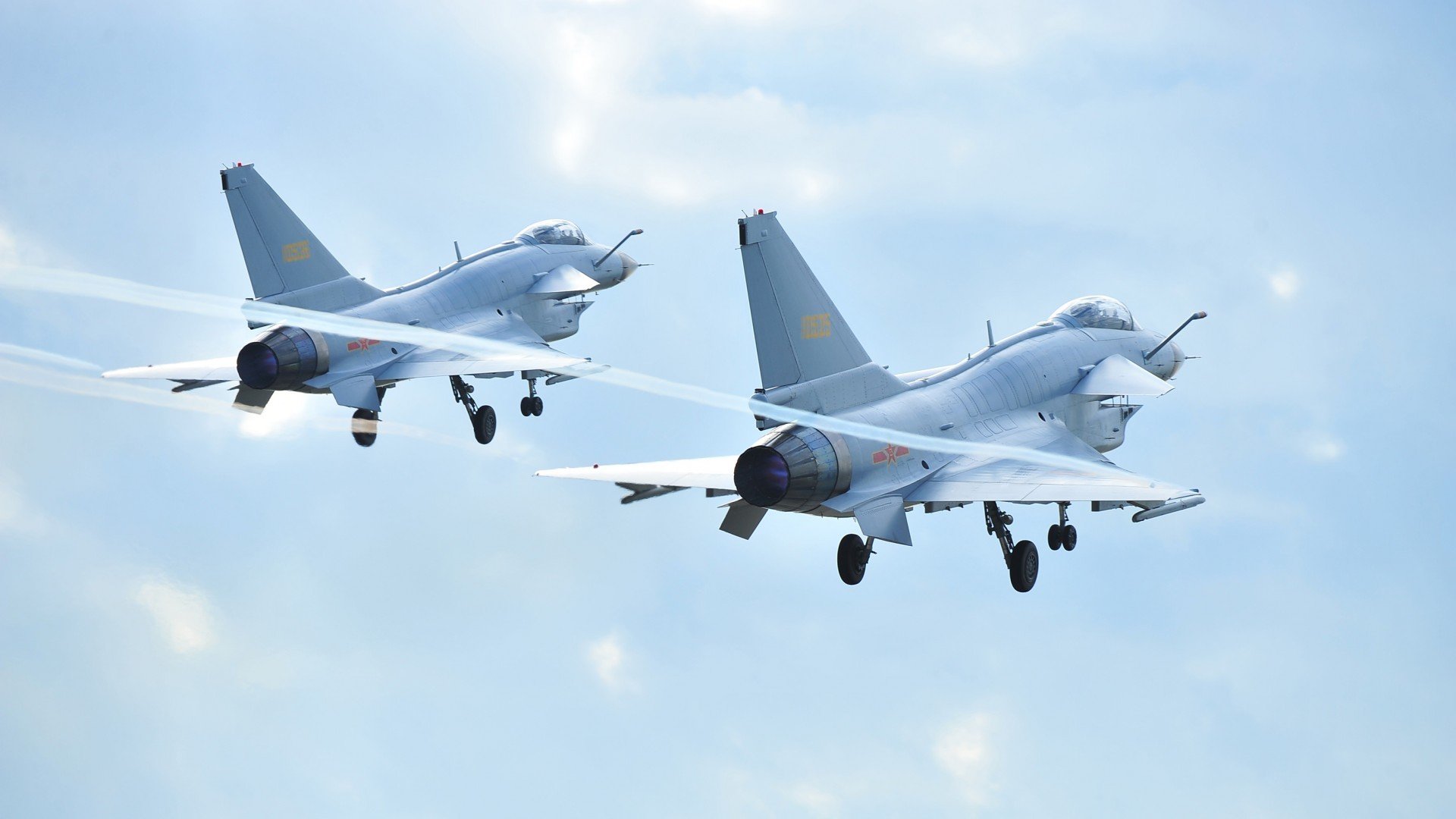 当极简主义横扫热情大陆，阿尔卡拉斯领衔，温网用百年孤高降维打击澳网