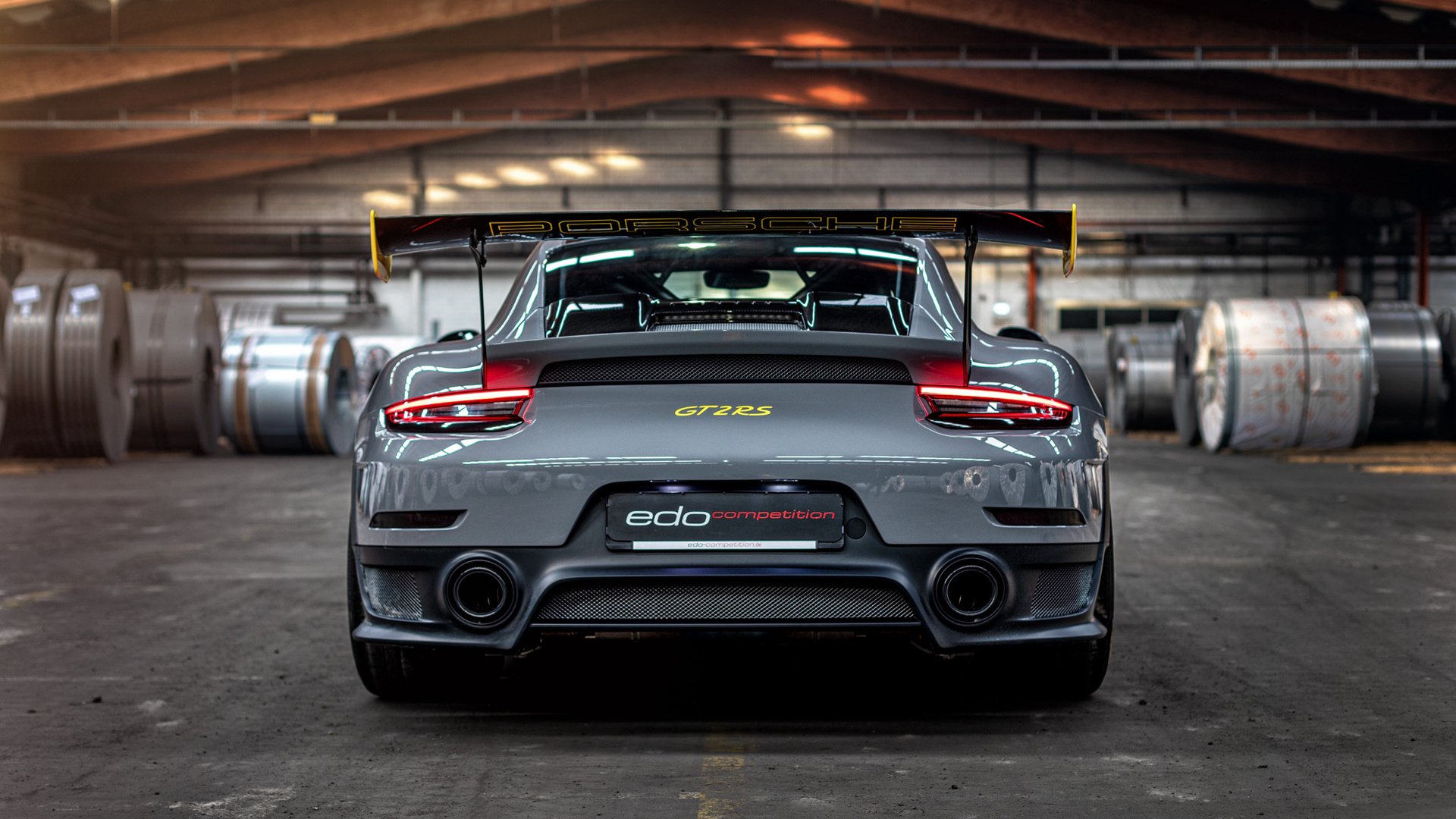 足球的双重奏,厄瓜多尔爆冷西班牙与京多安欧冠决赛的王者时刻