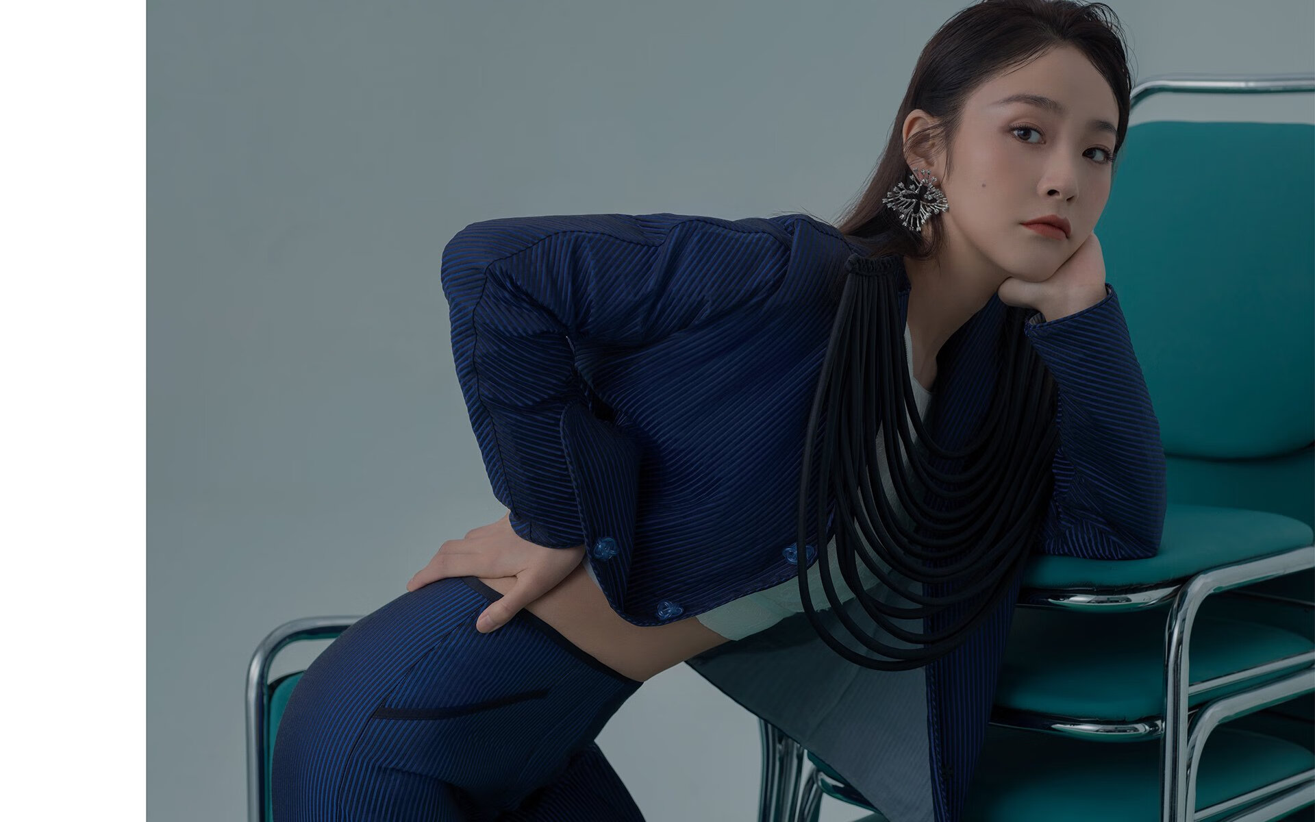 保罗，一手手术刀，一手铁链，老鹰在他的掌舵下全面压制爵士