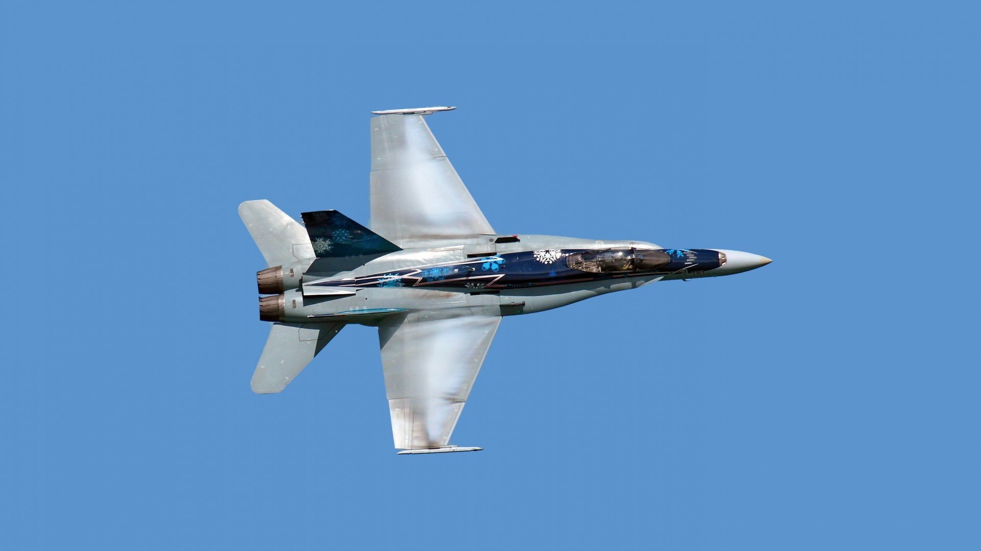 蓝月当空，加纳铁骑碾碎北欧神话，库尔图瓦一夫当关，美加墨世界杯焦点战定乾坤
